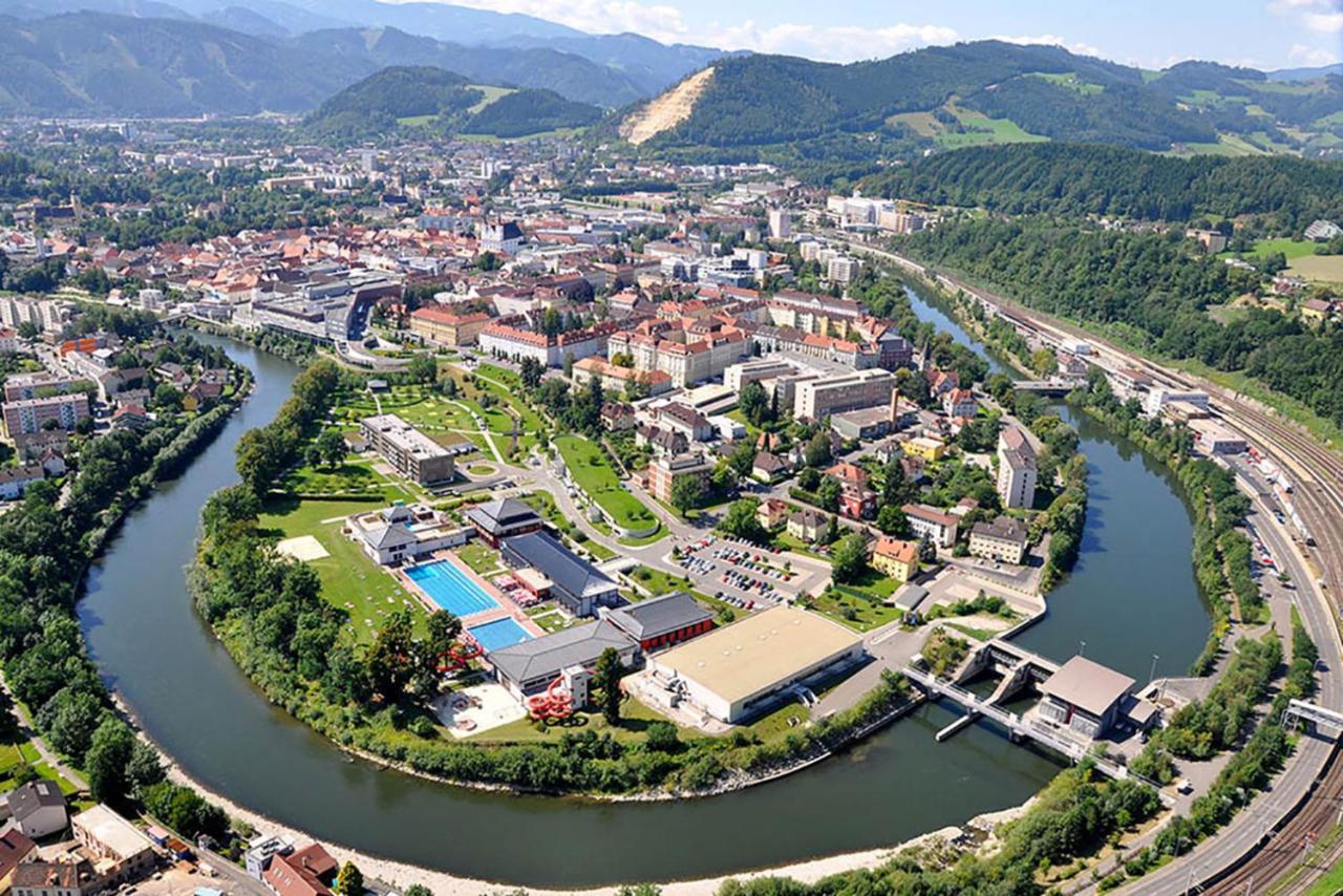 Auszeit Steiraland 3 Mit Ueberdachter Terasse Privatem Garten Und Gratis Parkplatz Leoben  Exteriör bild